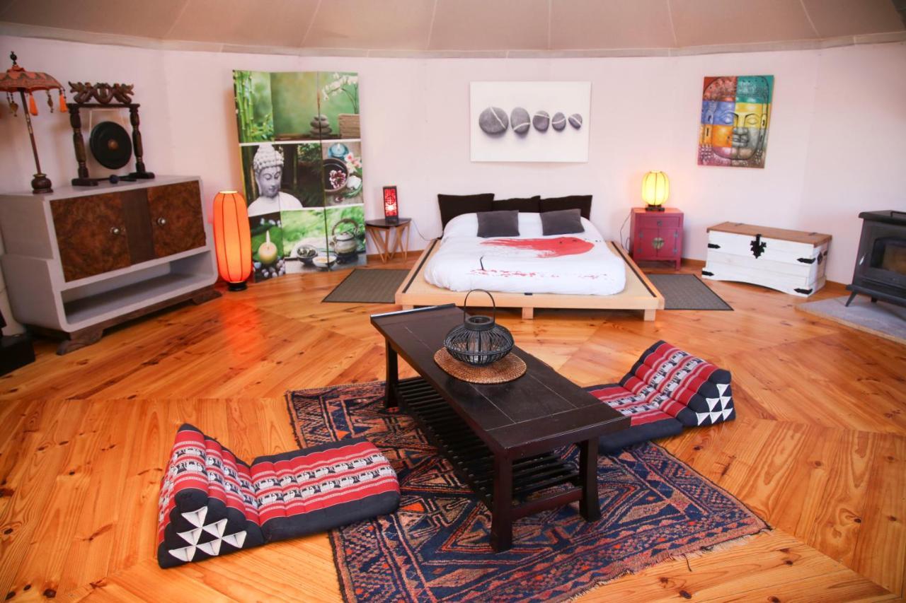 Yurta Mongola Delta Del Ebro Hotel Camarles Екстериор снимка